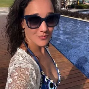 Adriana Birolli Thumbnail Picture