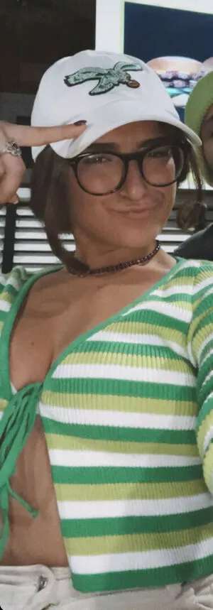 Adriana Orsini Thumbnail Picture