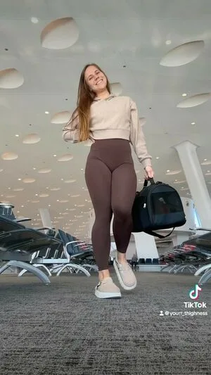 Adventurebare OnlyFans Leaked Free Thumbnail Picture - #UUy78dts22