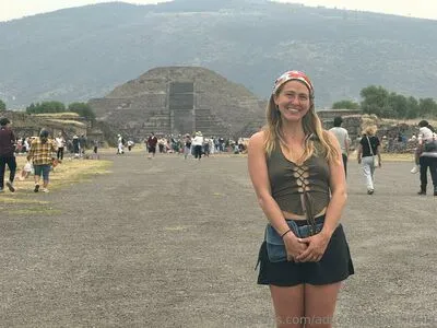 Adventureswithbella OnlyFans Leaked Free Thumbnail Picture - #BdmNDObYdz
