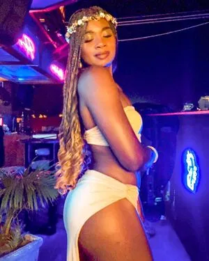 Afroglam1 OnlyFans Leaked Free Thumbnail Picture - #c3t2qXg7US