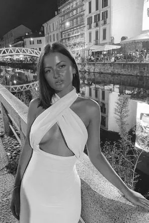 Agathe Bailleul OnlyFans Leaked Free Thumbnail Picture - #CAd7E0UjLM