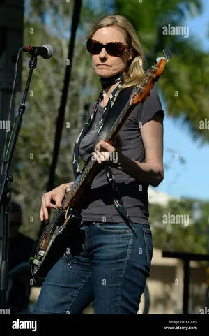 Aimee Mann OnlyFans Leaked Free Thumbnail Picture - #ycdMGnE4Do