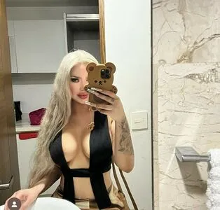 Aissisx Thumbnail Picture