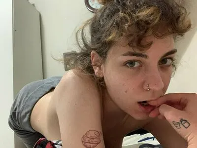 Aiyshe Thumbnail Picture