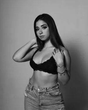 Ajazyaherrera Thumbnail Picture