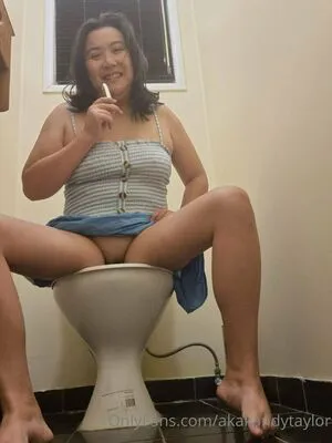 Akakandytaylor Thumbnail Picture