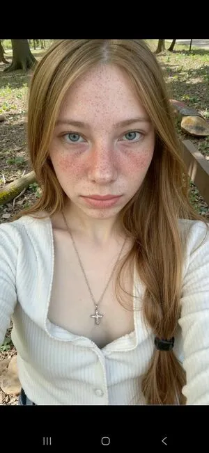 Alaskafawn OnlyFans Leaked Free Thumbnail Picture - #MCFd4rwSDF