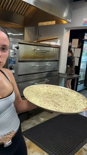 Aleaarose OnlyFans Leaked Free Thumbnail Picture - #6MZy5FRsOX