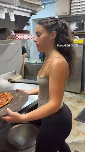 Aleaarose OnlyFans Leaked Free Thumbnail Picture - #tiovKzw5a7