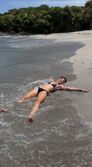 Aleandrafrerk OnlyFans Leaked Free Thumbnail Picture - #5ywOan17Ii