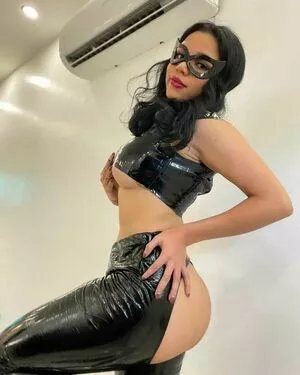aleidaramirez OnlyFans Leaked Free Thumbnail Picture - #NLIyfmcf60