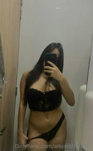 Alejandra Uruena OnlyFans Leaked Free Thumbnail Picture - #MjwAIUjdGo