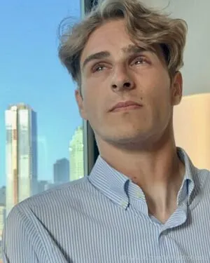 Alejandrobocija Thumbnail Picture