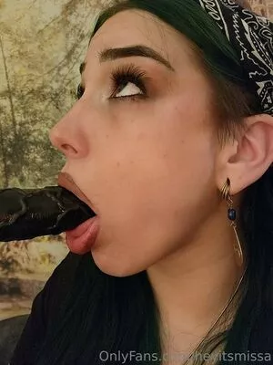 Alesa OnlyFans Leaked Free Thumbnail Picture - #vYuWuhe23D