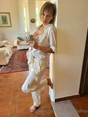 Alessiaelfiefree Thumbnail Picture