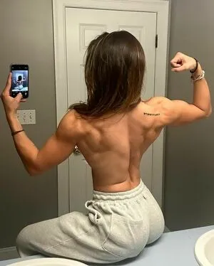 Alex Giardina Thumbnail Picture