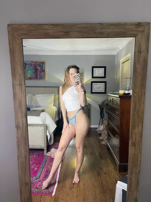 Alex Mosby Profile Thumbnail