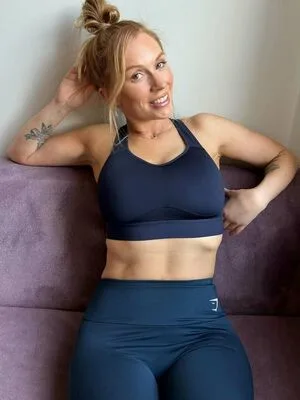Alex Sim-Wise OnlyFans Leaked Free Thumbnail Picture - #8Q9slTm8bb