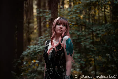 alexa-lee21 OnlyFans Leaked Free Thumbnail Picture - #lICHSOCNE8