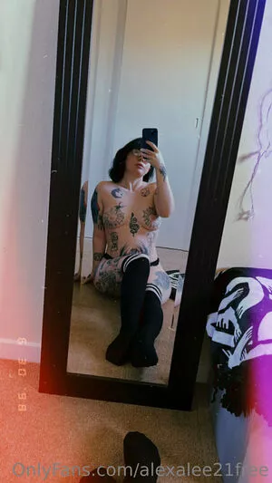 alexa-lee21 OnlyFans Leaked Free Thumbnail Picture - #lcNn7XjOUW