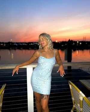 Alexamalbec OnlyFans Leaked Free Thumbnail Picture - #TOPtxOSzll