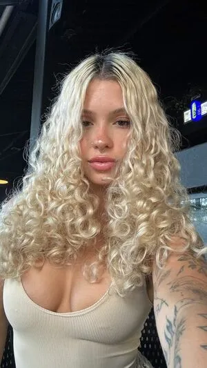 Alexandra Ale OnlyFans Leaked Free Thumbnail Picture - #90ARZPpBGE