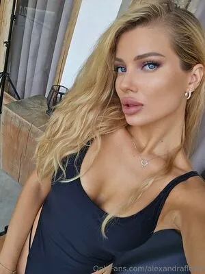 Alexandraflowe OnlyFans Leaked Free Thumbnail Picture - #GuNLwgHJ3r