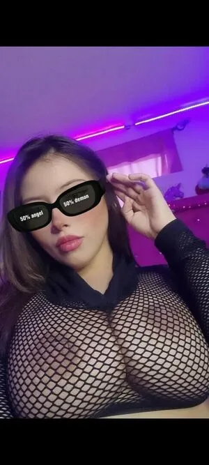 Alexazmorano Thumbnail Picture