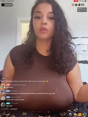 Alexia1223 Thumbnail Picture