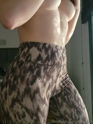 Alexiaa18 OnlyFans Leaked Free Thumbnail Picture - #KRBRJKLcRN