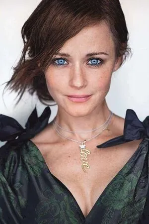 Alexis Bledel Thumbnail Picture