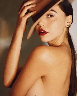 Alexis Ren OnlyFans Leaked Free Thumbnail Picture - #ZSyYybIFSW