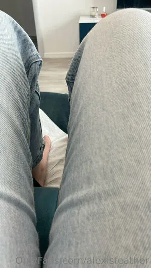 Alexisfeather OnlyFans Leaked Free Thumbnail Picture - #Hbf2ZXiIMT