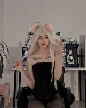 Alexsaaart Thumbnail Picture