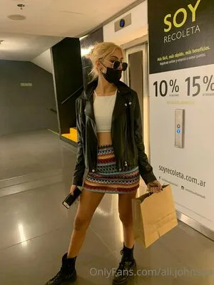 Ali Johnson OnlyFans Leaked Free Thumbnail Picture - #DpyDvelD7Y
