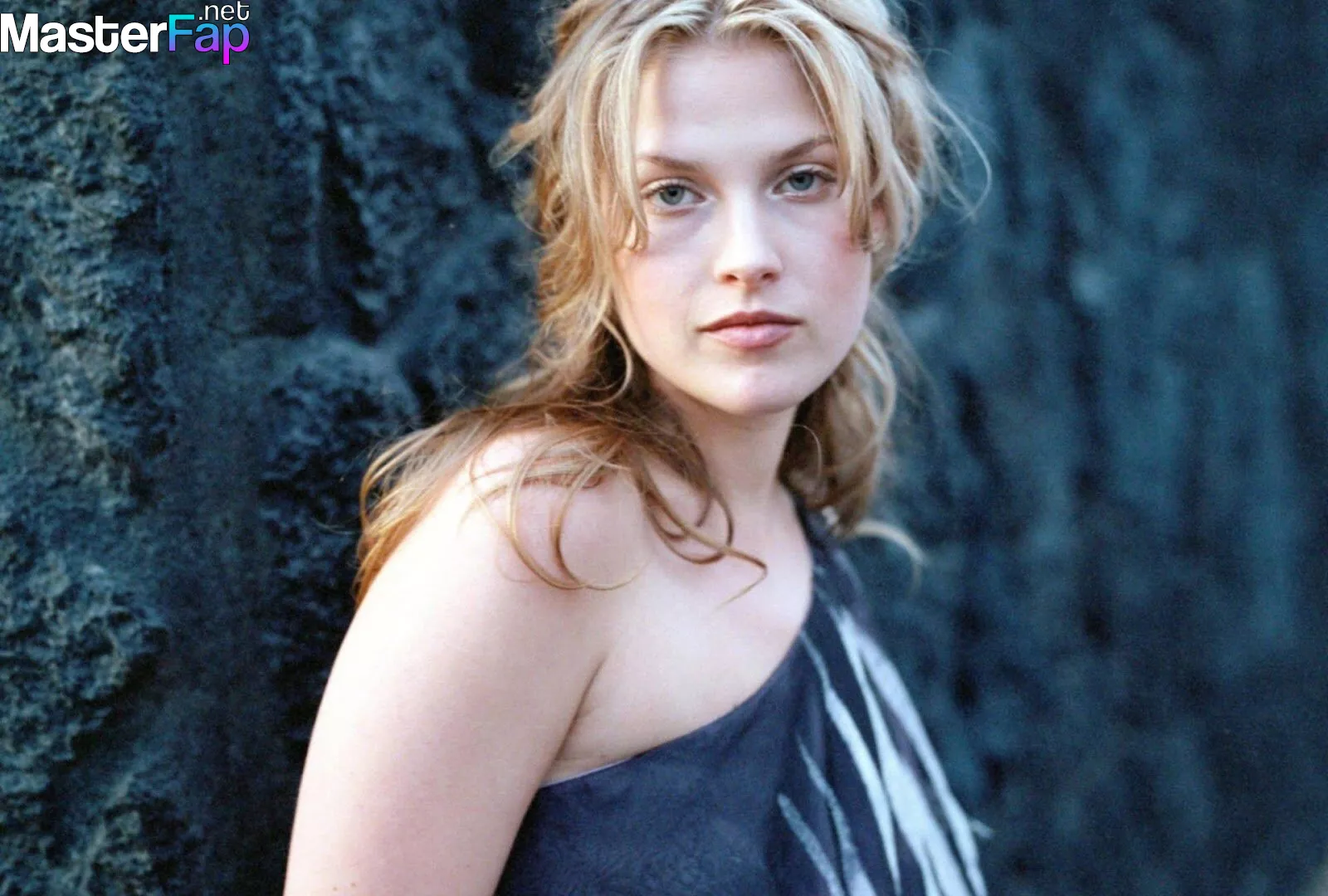 Ali larter naked