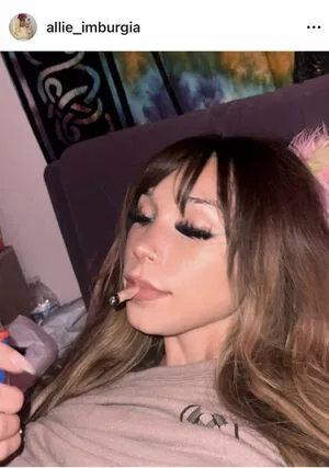 Aliaremyinitials OnlyFans Leaked Free Thumbnail Picture - #bIkuMlTq80