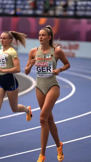 Alica Schmidt OnlyFans Leaked Free Thumbnail Picture - #DIbktAxkRY