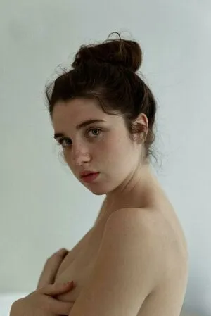 Alice Venters Thumbnail Picture