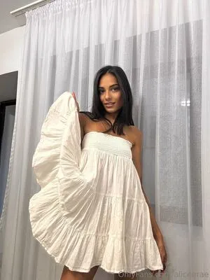 Aliceerae OnlyFans Leaked Free Thumbnail Picture - #VR5H5osRu8