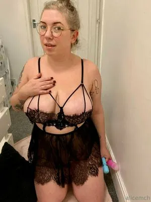 Alicemch Thumbnail Picture