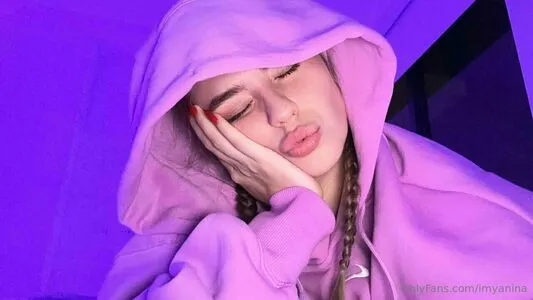 Aliceredlips OnlyFans Leaked Free Thumbnail Picture - #JIbJ62Dfth