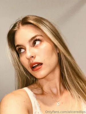 Aliceredlips OnlyFans Leaked Free Thumbnail Picture - #cjAzLKSiLF