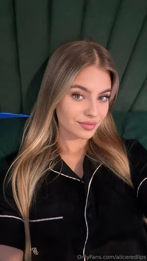 Aliceredlips OnlyFans Leaked Free Thumbnail Picture - #imn68eML0e