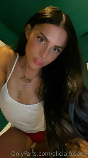 Alicia Freee0 Thumbnail Picture