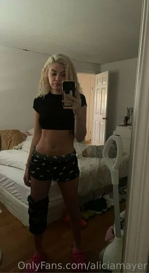Aliciamayer OnlyFans Leaked Free Thumbnail Picture - #WMInG7vLDZ