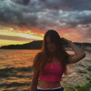 Aliisonfox Thumbnail Picture