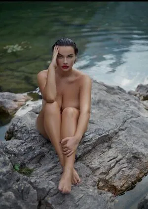 Alina Maleniece Thumbnail Picture