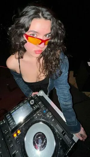Alina Vlastaraki Thumbnail Picture